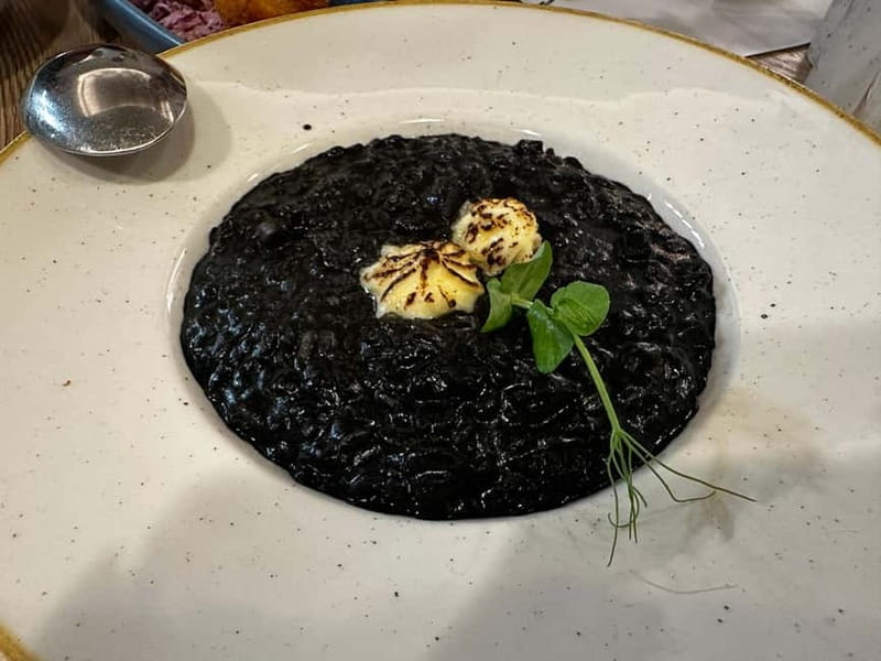 Dubrovnik: Croatian Food, Wine & Old Town Highlights Tour - Dubrovnik’s Old Town, served one course at a time