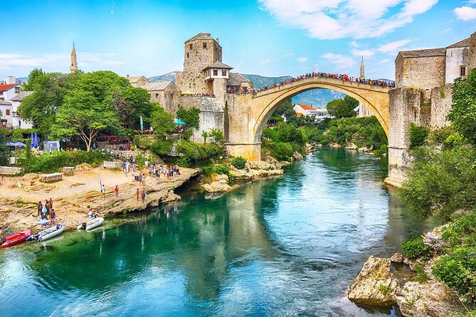 Dubrovnik Day Tour: Explore Mostar & Kravice Waterfalls in Bosnia - Transport, group size, and the pace of the day