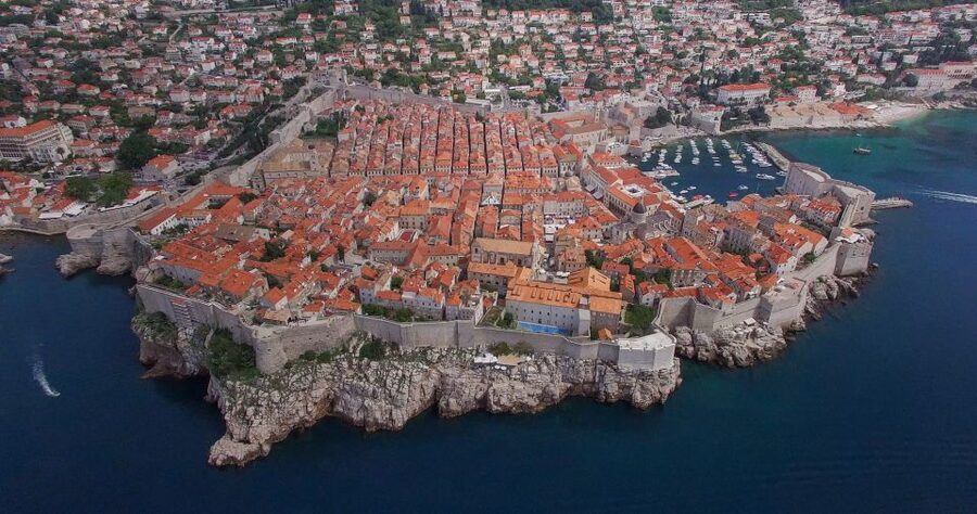 Dubrovnik: Early Bird Walking Tour - Pile Gate and Large Onofrio’s Fountain