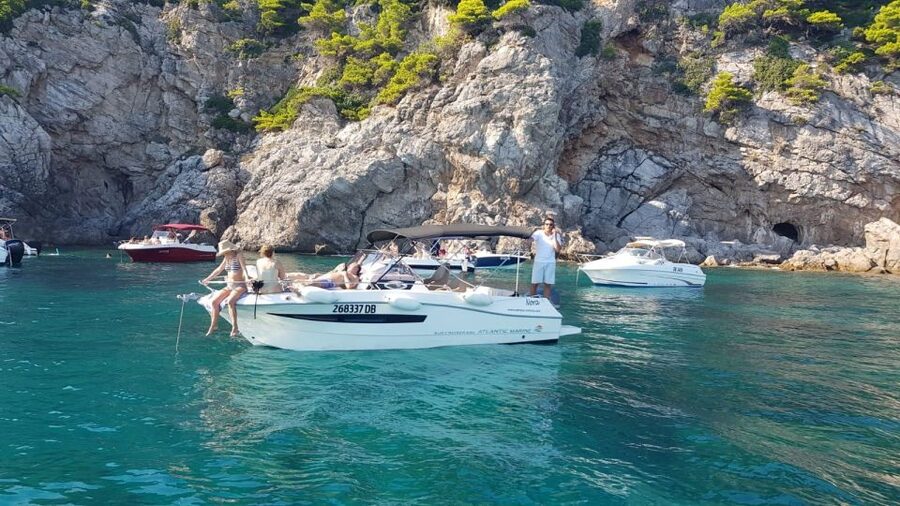 Dubrovnik: Elafiti Island Private Speedboat Tour - Bays and blue water between the islands