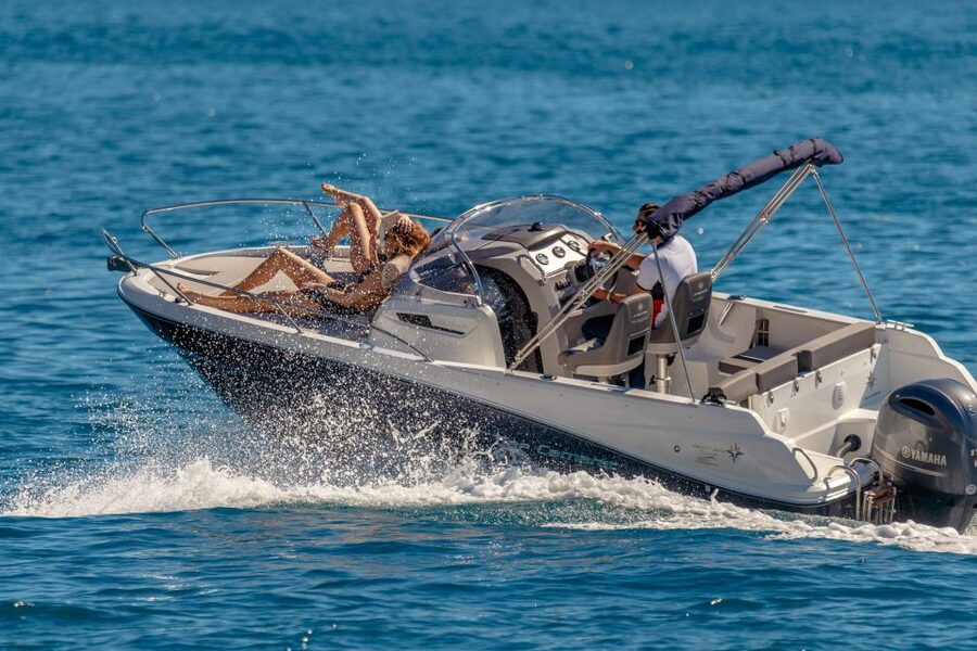 Dubrovnik: Elafiti Island Private Speedboat Tour - What the boat setup means for your day