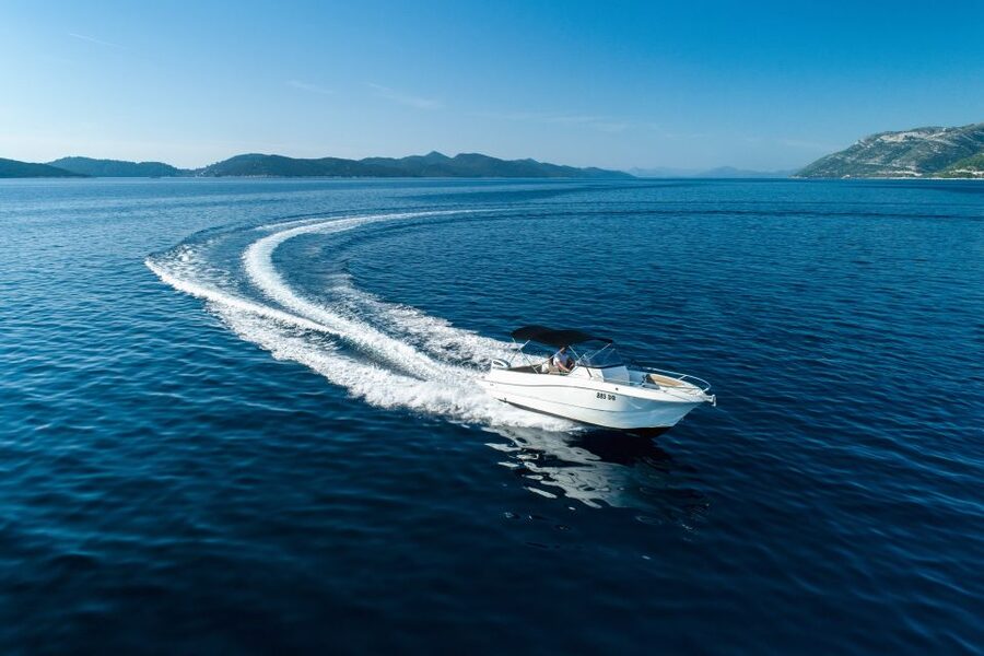 Dubrovnik: Elaphite Islands Private Speedboat Full-Day Tour - Extra coves make the route personal