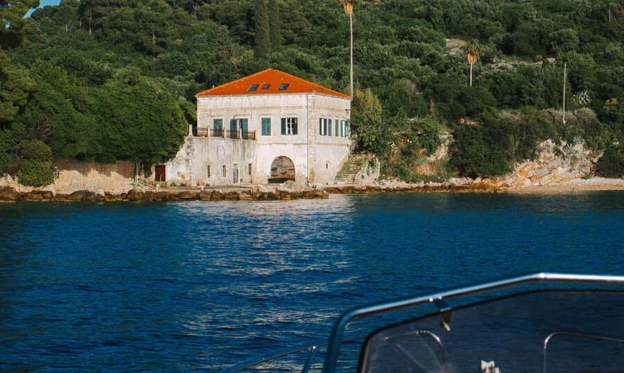 Dubrovnik:Elaphiti Islands and caves Private Speedboat Tour - Choosing between four, six, and eight hours