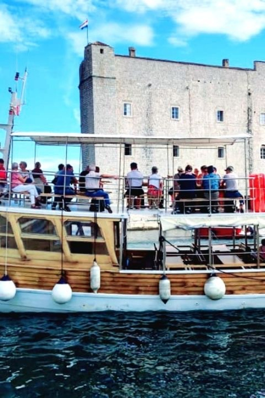 Dubrovnik: Elaphiti Islands Boat Cruise with Lunch & Drinks - Lunch cooked onboard, with simple Croatian flavors