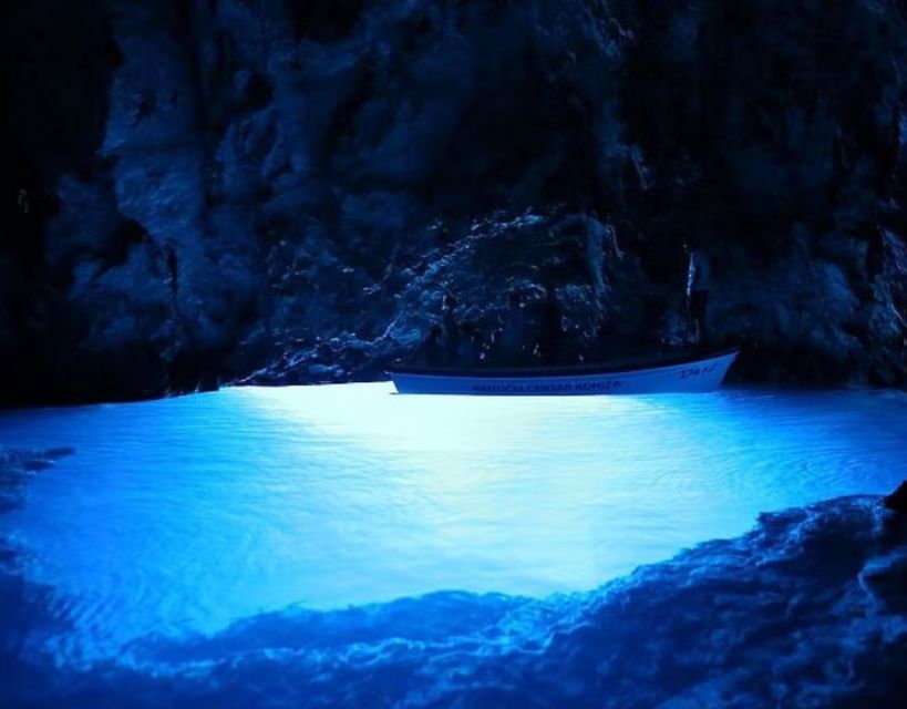 Dubrovnik: Elaphiti Islands Caves Snorkeling & Swimming Tour - What four hours really gives you