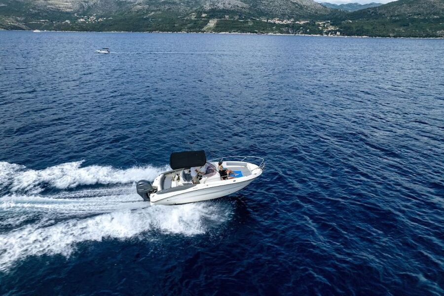 Dubrovnik: Elaphiti Islands Private Day Cruise by Speedboat - Drinks, equipment, pickup, and practical value