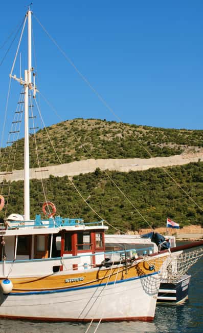 Dubrovnik: Full-Day Blue Cave & Elaphiti Islands Boat Tour - A full day among Dubrovnik’s three Elaphiti Islands