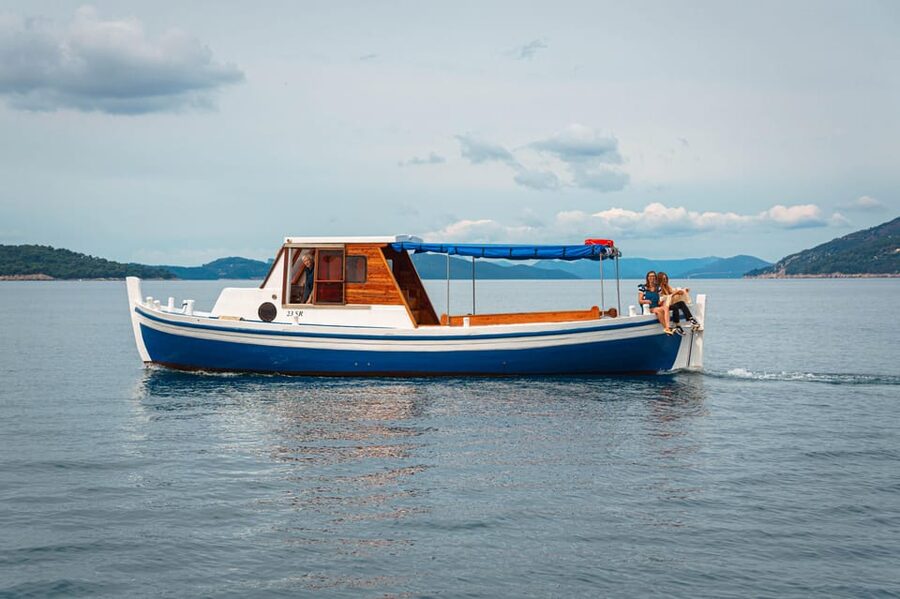 Dubrovnik: Full-Day Blue Cave & Elaphiti Islands Boat Tour - Lopud finishes the day on a more relaxed note