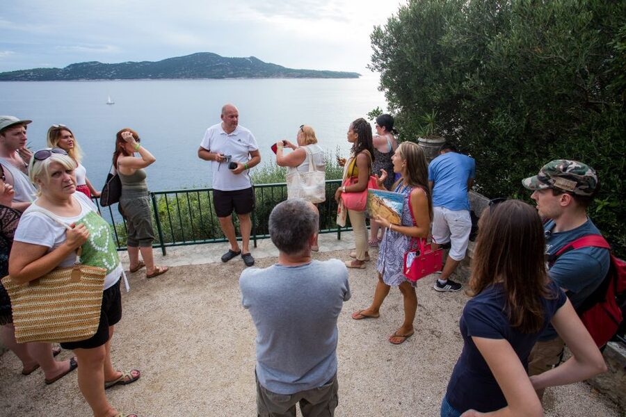 Dubrovnik: Full-Day Total Game of Thrones Experience - Lokrum and the Iron Throne
