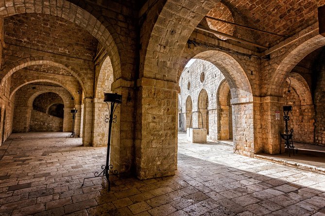 Dubrovnik Game of Thrones and City Walls 3-Hour Private Tour - Pile Gate gets you oriented fast