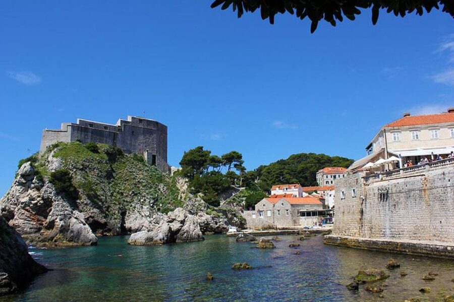Dubrovnik: Game of Thrones and City Walls Walking Tour - Lovrijenac Fortress and the first look at Blackwater Bay