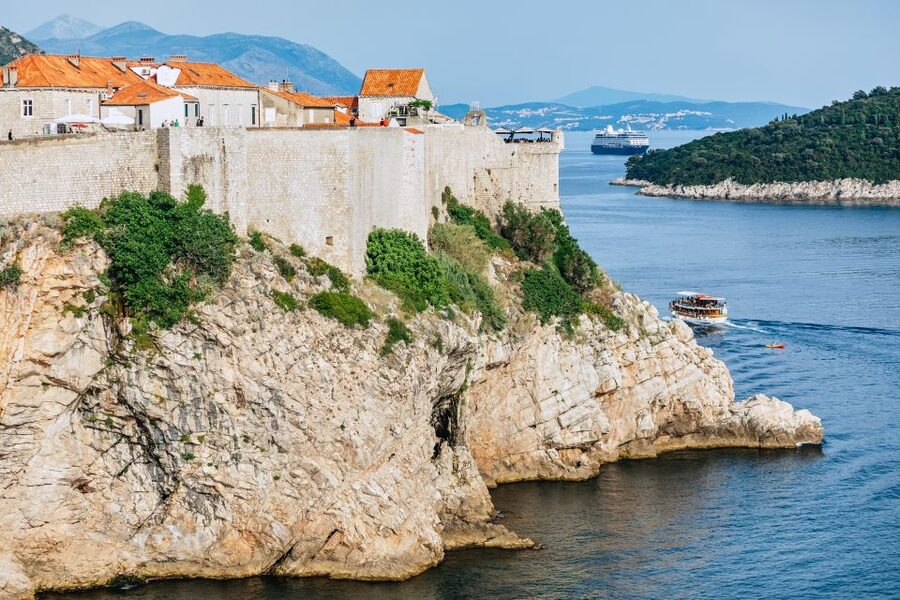 Dubrovnik: Game of Thrones and Lokrum Island Walking Tour - Price, extra tickets, and the value question