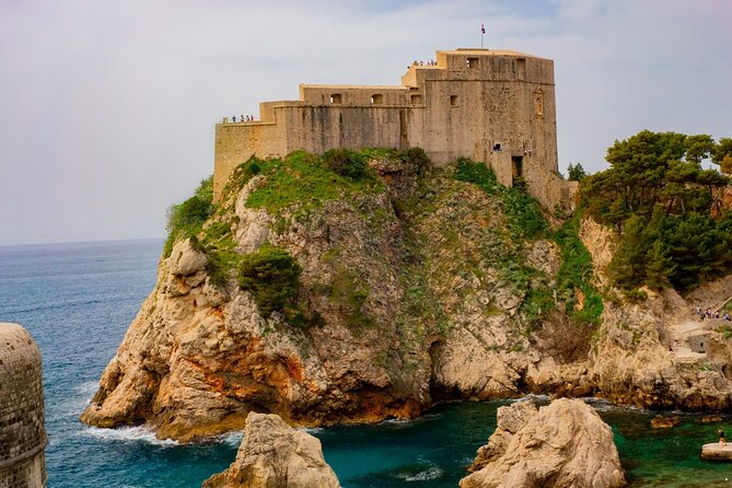 Dubrovnik Game Of Thrones self-guided tour with mobile app - Entering King’s Landing through the city gate