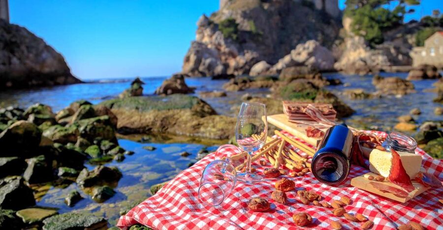 Dubrovnik Gastronomy: 3-Hour Food and Wine Tour - Quick reasons to consider this tour