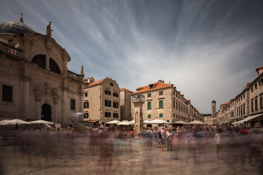 Dubrovnik Gastronomy: 3-Hour Food and Wine Tour - Walking past Dubrovnik’s major sights
