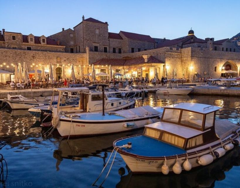 Dubrovnik: Golden Hour Sunset Cruise - The small boat and group size