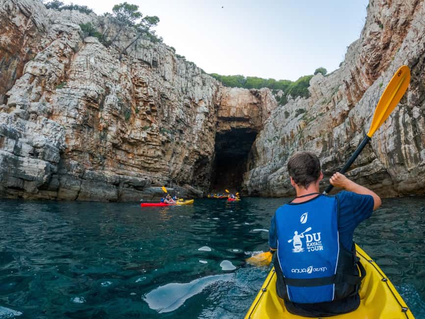 Dubrovnik: Guided Sunset Sea Kayaking with Snacks and Wine - Betina Cave and the 30-minute beach stop