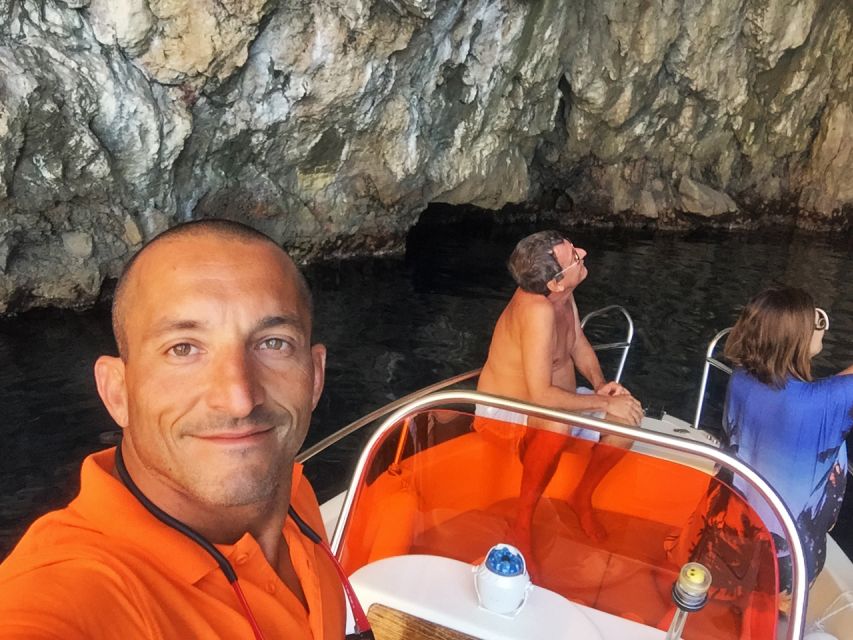 Dubrovnik: Half-Day Boat Tour to Elaphite Islands 4h - Koločep’s fishing port and one hour on land
