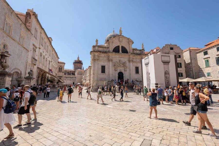 Dubrovnik: History and Game of Thrones Walking Tour - Start at Pile Bay with the Red Keep in view