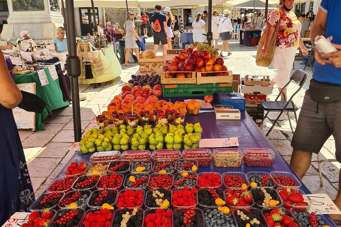 Dubrovnik History Tour + Local Shop Experience (Small Group) - Buža Bars and Dubrovnik’s edge