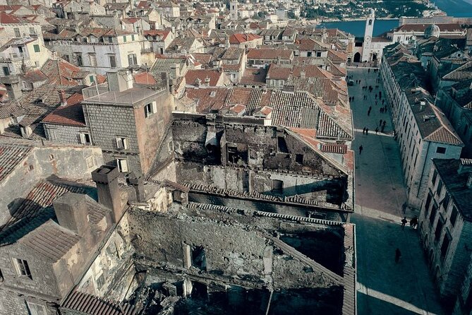 Dubrovnik Homeland War Private Tour - Stradun, Buža Gate, and Gundulić Square