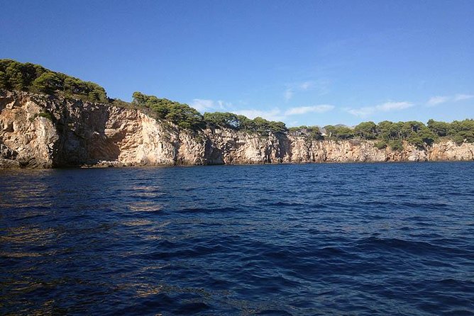 Dubrovnik Islands Boat Tour with Lunch and Unlimited Drinks - Why the Elafiti Islands make a good break from Dubrovnik