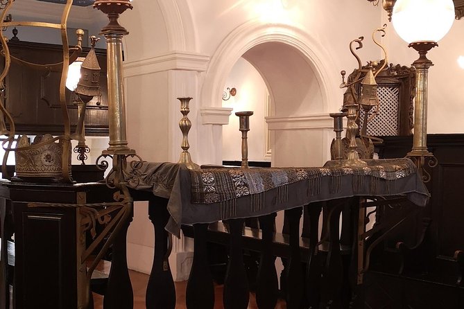 Dubrovnik Jewish Heritage Private Walking Tour - Why Vesna’s local perspective matters