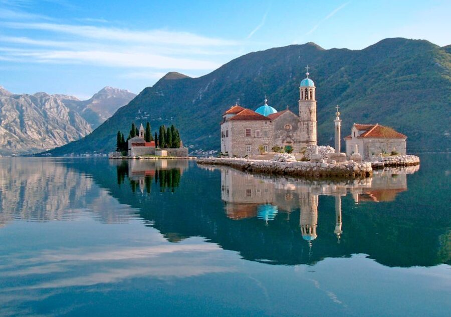 Dubrovnik: Kotor, Perast, Sveti Stefan, and Budva Day Trip - Who should book this day trip?