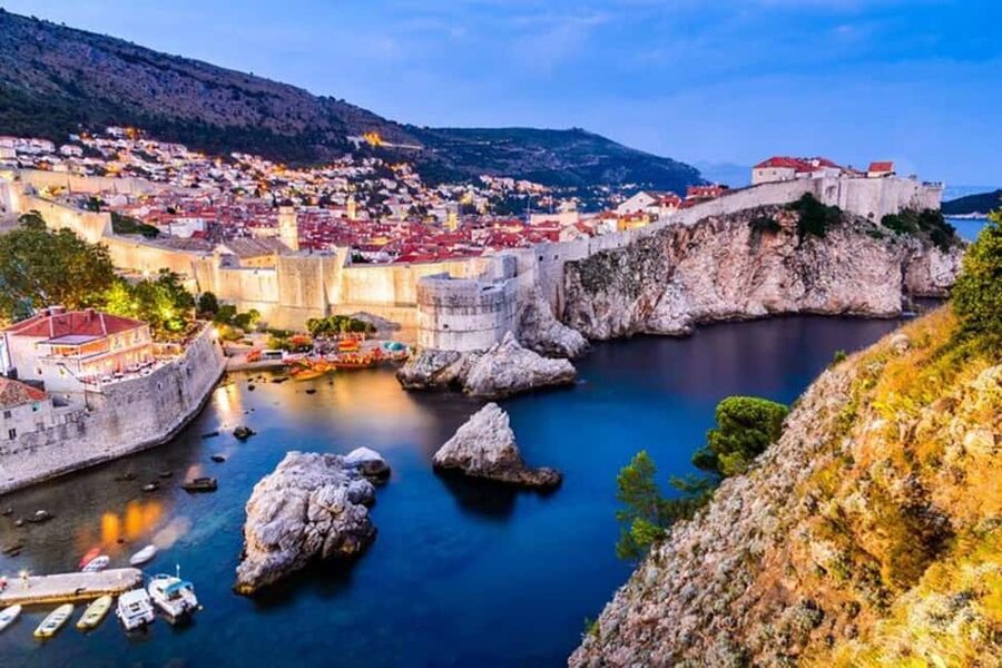 Dubrovnik : Must-See Private Walking Tour With A Guide - Limestone lanes and Dubrovnik’s long story