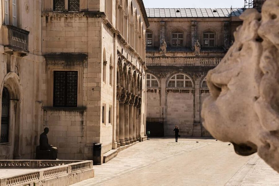 Dubrovnik Old Town History Tour: Early & Late Start - What the $68 price means