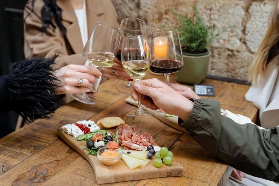 Dubrovnik Old Town: Night tour with History, Wine & Bites - From stone streets to Croatian wine