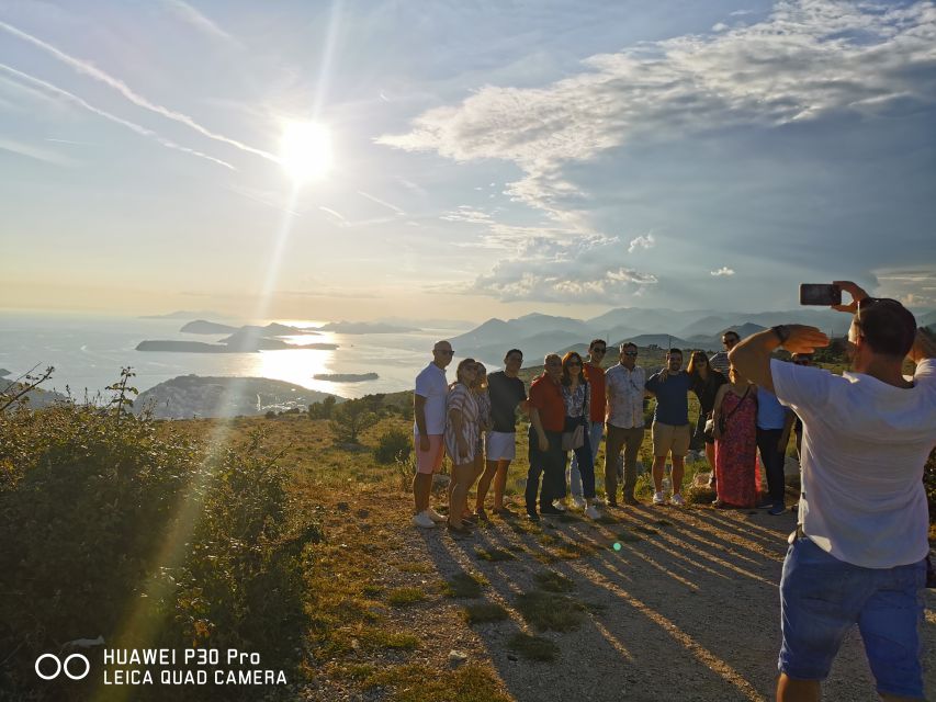 Dubrovnik: Panorama Tour with Free Time in the Old Town - Pickup points and transport