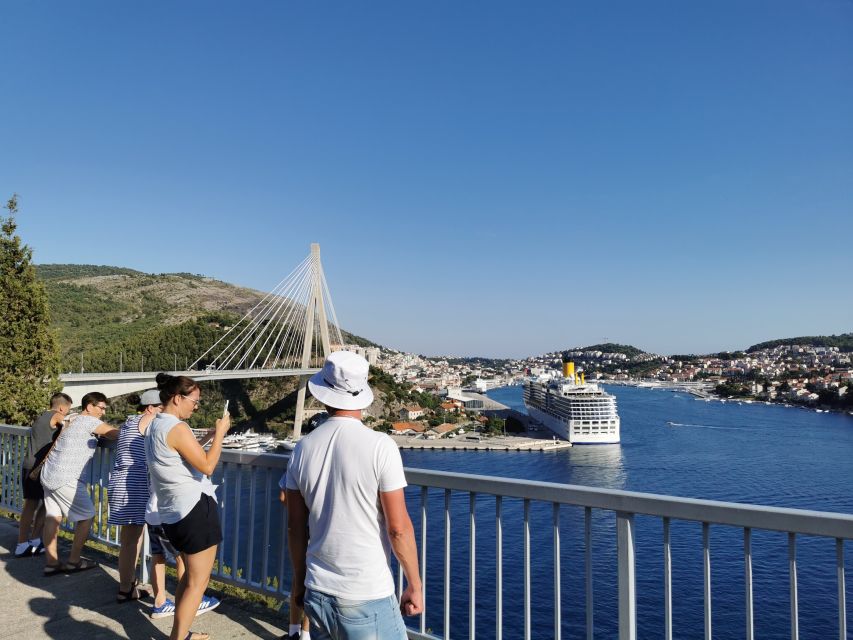 Dubrovnik: Panorama Tour with Free Time in the Old Town - What you receive for the cost