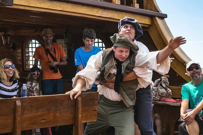 Dubrovnik Panoramic Cruise on a Wooden Galleon with a Live Show - Boarding at Porat Dubrovnik