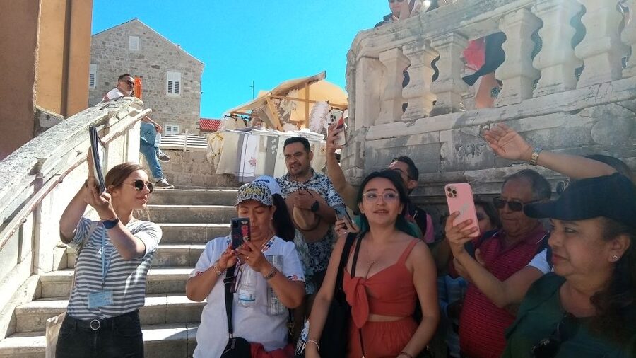 Dubrovnik: Panoramic Ride and Old Town Guided Walking Tour - Why the panoramic ride is worth your morning