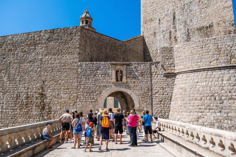 Dubrovnik: Pile Gate & Old Town with Spices and Hidden Gems - Stradun: Dubrovnik’s stone spine