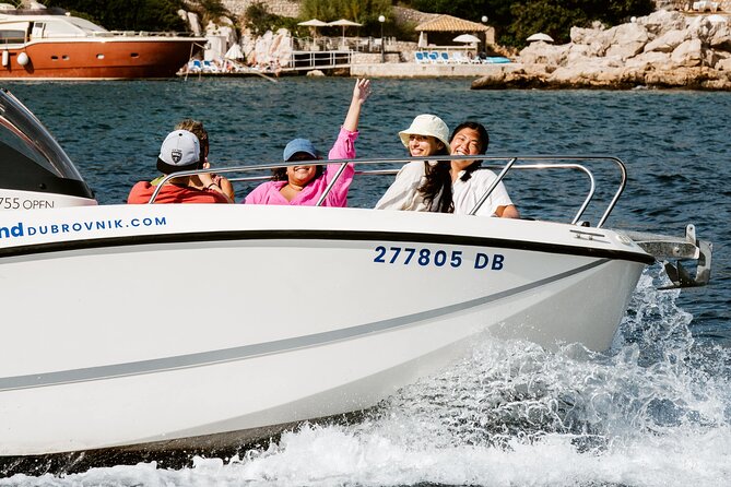 Dubrovnik: Private 2-Hour Swim, Snorkel & Cave Tour - Setting out from Dubrovnik’s Mali Muo