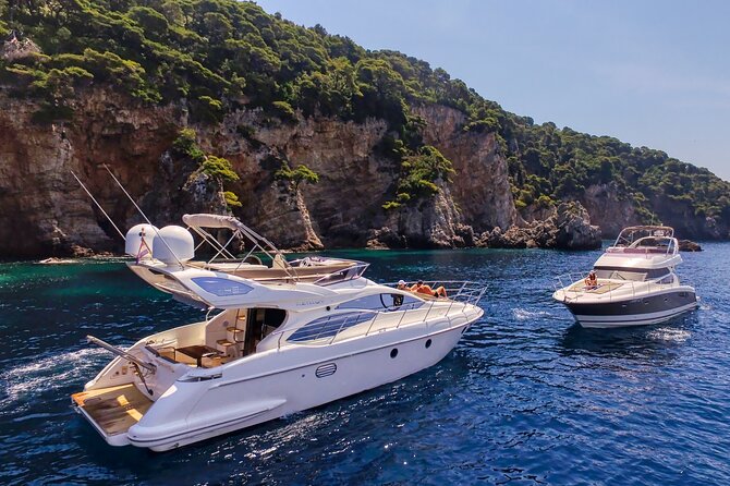 Dubrovnik Private Boat Tour - Sunj Beach gives non-swimmers an easier hour