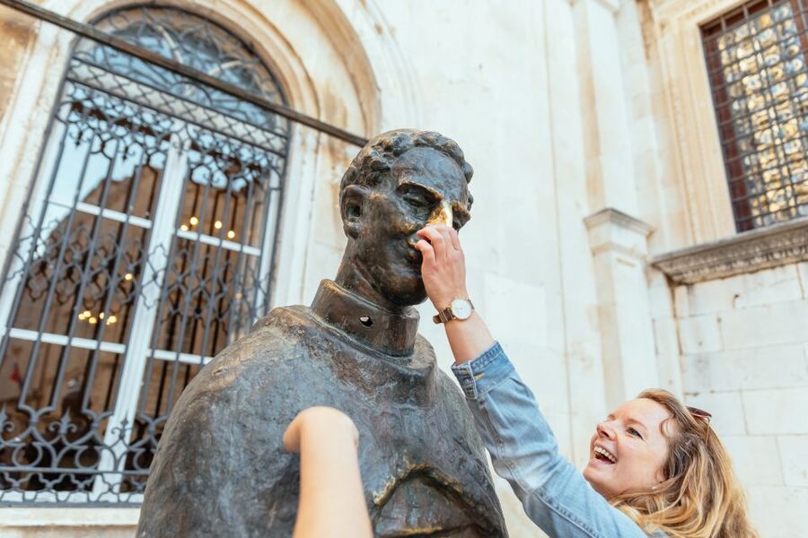 Dubrovnik: Private Family Friendly City Tour with Guide - Which families will enjoy it most?
