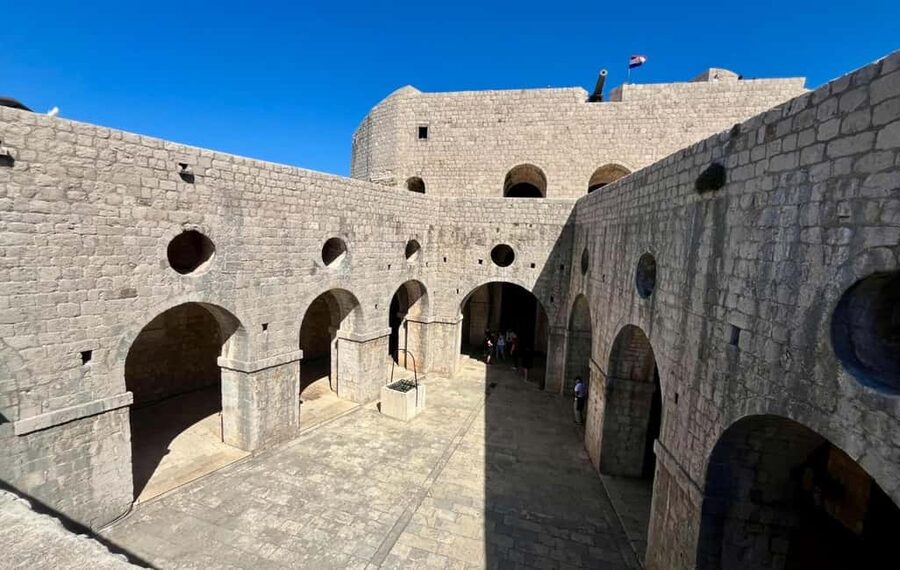 Dubrovnik: Private Game of Thrones Tour: Inside Look - Lovrijenac Fort, the Red Keep