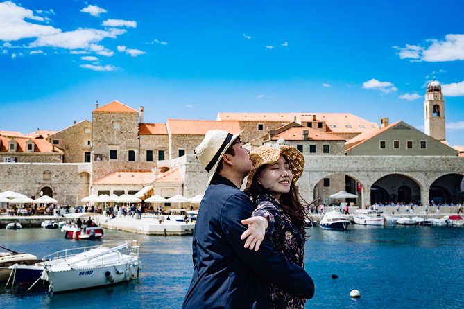 Dubrovnik Private Photoshoot with Local Professional Photographer - Meeting at Pile Gate and starting inside the walls