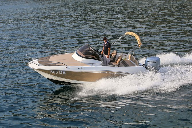 Dubrovnik Private Speed Boat Tour to the Islands - Swimming, Sunbathing, and Snorkeling Stops