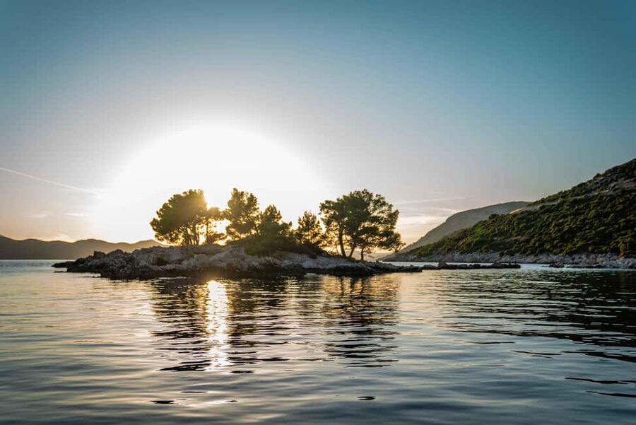 Dubrovnik: Private speedboat tour of Elafiti islands - Walking through Kolocep’s old island setting