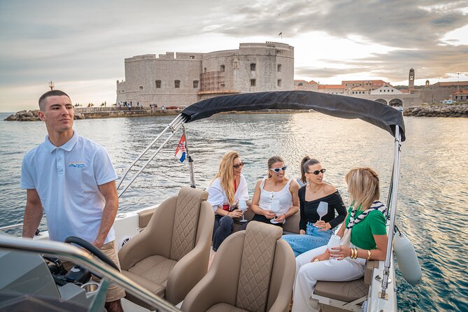 Dubrovnik Private Speedboat Tour to Elaphite Islands with Drinks - Koločep and the Blue Cave