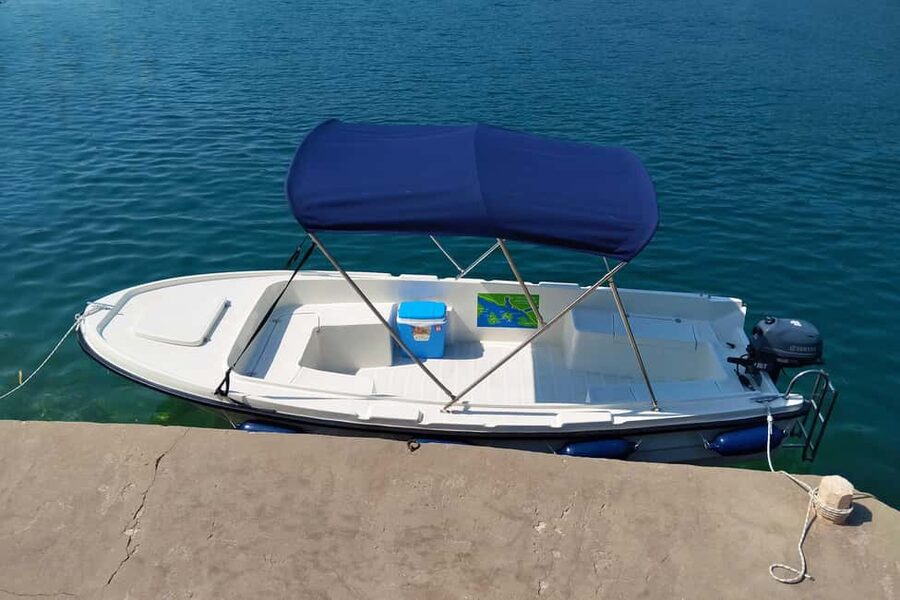 Dubrovnik: Rent a fun and easy to use boat without license - Koločep, Lopud, and the island route