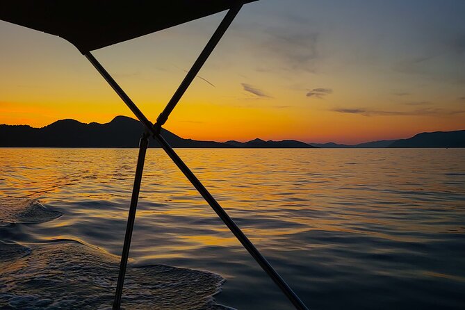 Dubrovnik Romantic Sunset Boat Tour - Is the $326.49 group price good value?