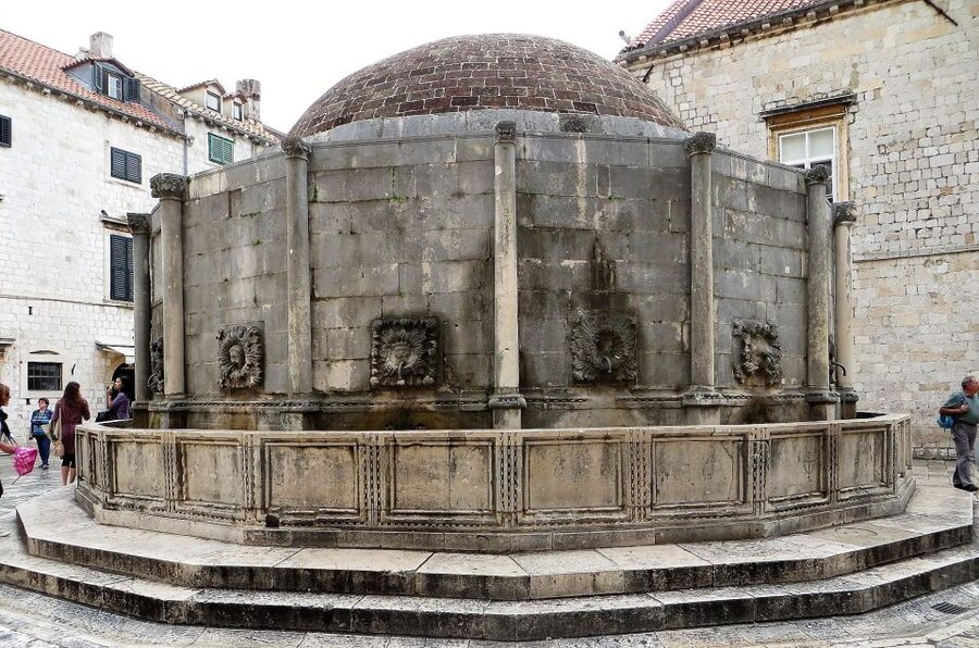 Dubrovnik's Jewish Heritage Tour: Unveiling the Past - Starting at Brsalje, just outside the Old Town