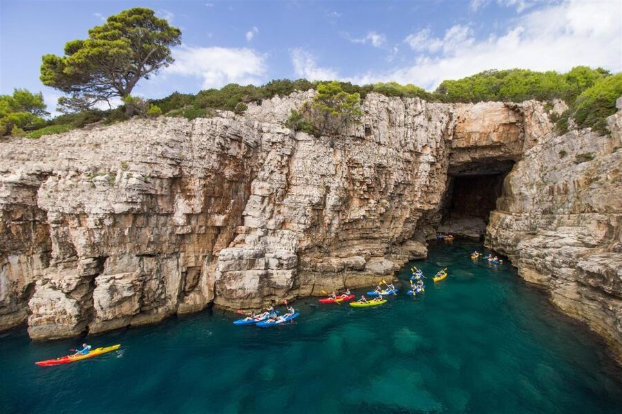 Dubrovnik: Sea Kayaking Half-Day Tour - Key points at a glance