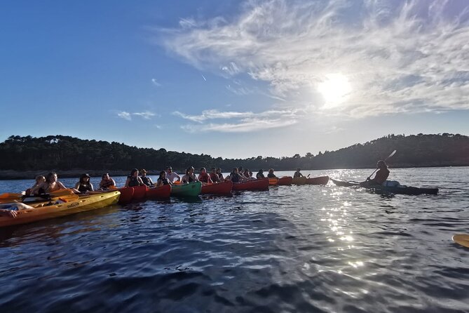 Dubrovnik: Sunset Kayak & Snorkel Tour with Wine & Water - Who should book this Dubrovnik outing