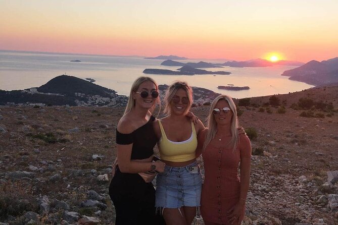 Dubrovnik sunset panorama & wine - What to expect from the local guides